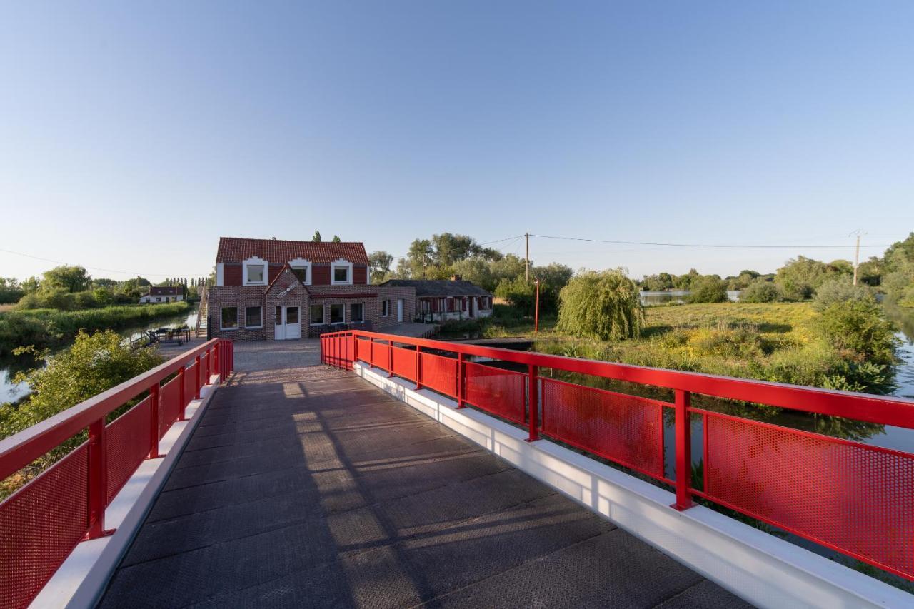 LE MOULIN ROUGE CLAIRMARAIS GITE Le Grébe Extérieur photo