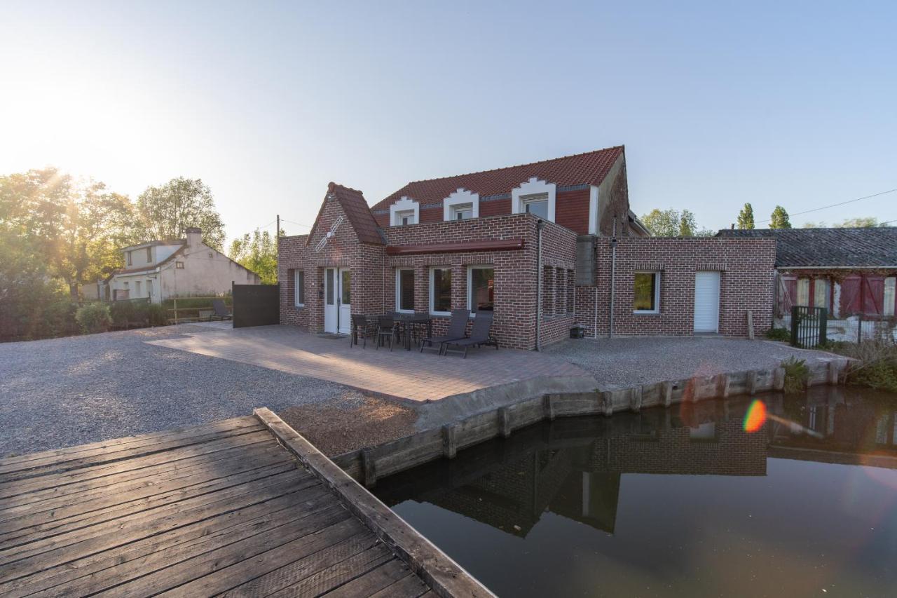 LE MOULIN ROUGE CLAIRMARAIS GITE Le Grébe Extérieur photo